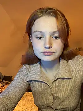 Snapshot of mad_girlygirl chatting on February 2026 08:34:01 PM mad girlygirl online show from February 2026 08:34:01 PM