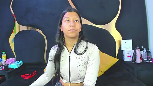 Vaneline2 online show from July 2026 02:42:02 PM
