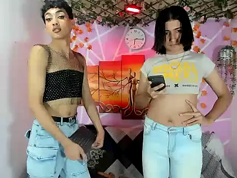 Snapshot of Snover_hot2006 chatting on March 2026 02:18:02 AM Snover hot2006 online show from March 2026 02:18:02 AM