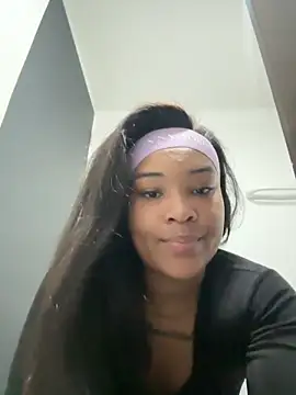 Snapshot of latin_riahnna_jp chatting on May 2026 04:08:02 AM latin riahnna jp online show from May 2026 04:08:02 AM