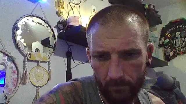 Snapshot of F_D_R_ chatting on February 2026 05:59:02 AM F D R online show from February 2026 05:59:02 AM