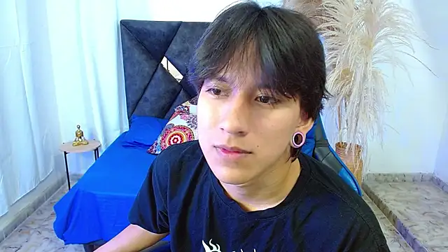 Snapshot of nikoo_18 chatting on March 2026 02:12:02 PM nikoo 18 online show from March 2026 02:12:02 PM