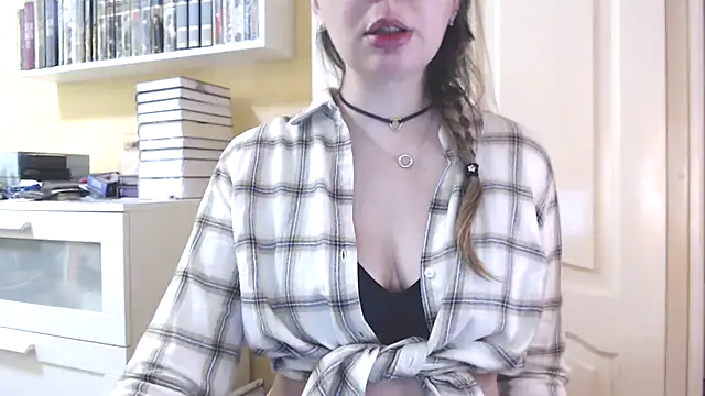 Tasiya online show from February 2026 10:11:02 AM