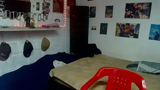 paul-mendezx online show from April 2026 03:37:01 PM