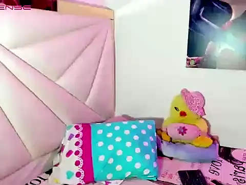 ale-noah online show from April 2026 03:32:01 AM