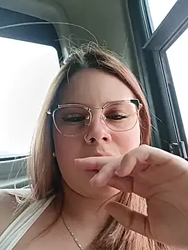 Snapshot of Rouse_24_ chatting on February 2026 09:04:01 PM Rouse 24 online show from February 2026 09:04:01 PM