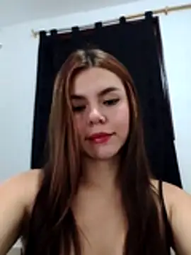EmiNavarro online show from July 2026 03:23:01 AM