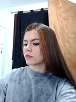 EmiNavarro online show from July 2026 02:58:01 AM