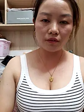 Snapshot of Jennie_dogy chatting on June 2026 01:04:01 PM Jennie dogy online show from June 2026 01:04:01 PM