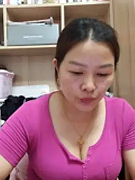Snapshot of Jennie_dogy chatting on June 2026 12:22:01 PM Jennie dogy online show from June 2026 12:22:01 PM