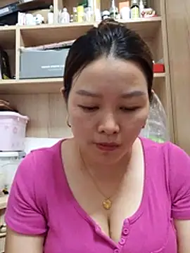 Snapshot of Jennie_dogy chatting on June 2026 12:16:01 PM Jennie dogy online show from June 2026 12:16:01 PM