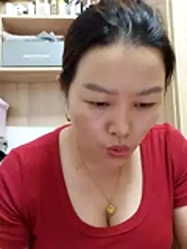 Snapshot of Jennie_dogy chatting on July 2026 12:33:02 PM Jennie dogy online show from July 2026 12:33:02 PM