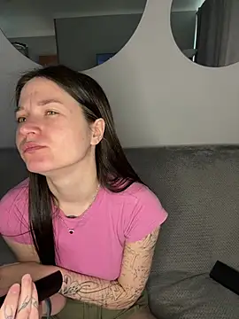 chilhorny online show from February 2026 04:46:02 AM