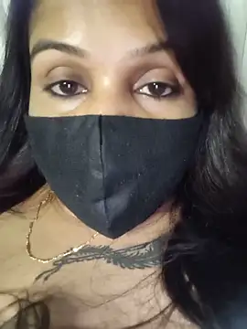 V-Hot-Suity online show from May 2026 11:45:02 PM