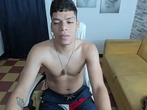 Andres sant  online show from February 2026 01:58:01 AM