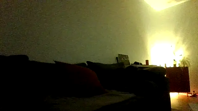 Tommyzzzzzz online show from December 2024 06:17:01 PM