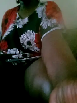 Snapshot of Sbusie44 chatting on February 2026 12:11:01 PM Sbusie44 online show from February 2026 12:11:01 PM