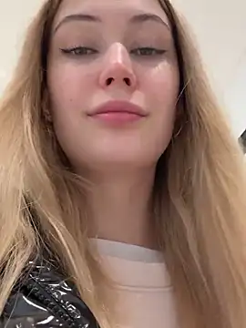 blonde exe online show from February 2026 03:46:02 PM