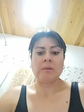 Lyonette reading1 online show from April 2026 04:48:01 PM