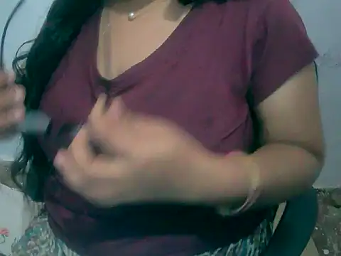 Snapshot of Saniya_K2 chatting on February 2026 02:17:02 AM Saniya K2 online show from February 2026 02:17:02 AM