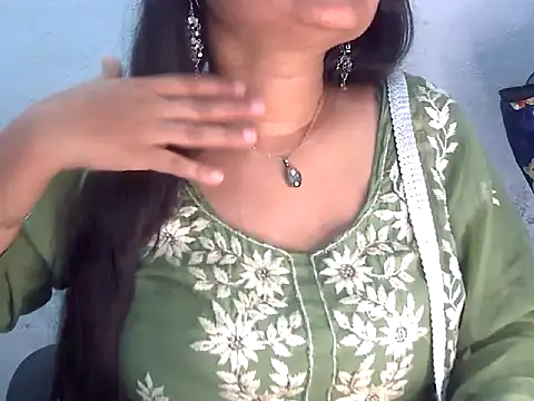 Snapshot of Saniya_K2 chatting on May 2026 12:34:01 PM Saniya K2 online show from May 2026 12:34:01 PM