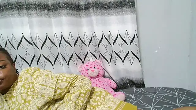 Snapshot of AlliBabe chatting on April 2026 08:57:02 PM AlliBabe online show from April 2026 08:57:02 PM