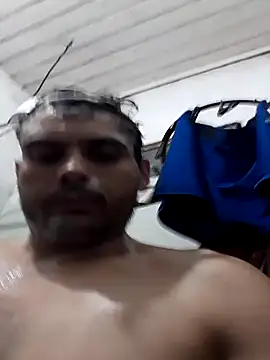 Snapshot of henriquefc2712 chatting on March 2026 10:36:01 PM henriquefc2712 online show from March 2026 10:36:01 PM