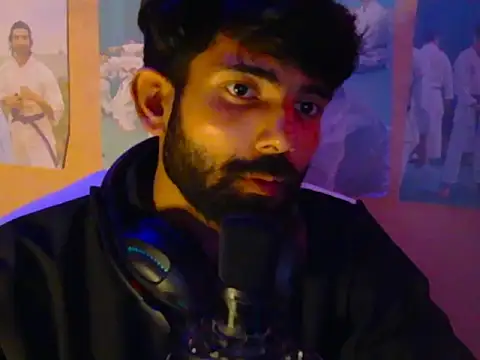 Snapshot of MorningLicker chatting on February 2026 07:28:01 PM MorningLicker online show from February 2026 07:28:01 PM