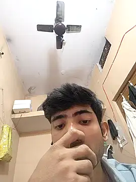 Snapshot of MorningLicker chatting on February 2026 02:17:02 PM MorningLicker online show from February 2026 02:17:02 PM