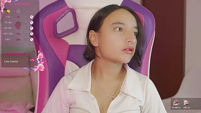  emily jonexs online show from February 2026 05:20:02 PM