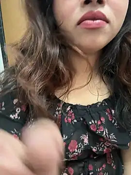 riya sharma11 online show from February 2026 12:12:01 PM