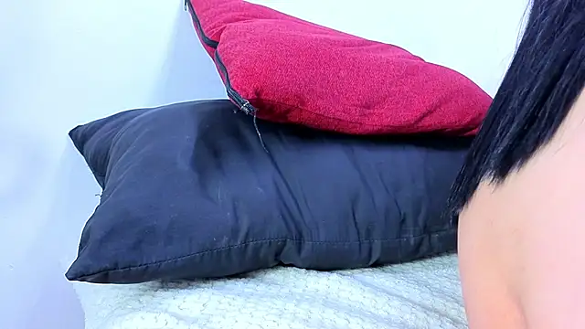 Julieta-Horny- online show from February 2026 12:59:02 PM