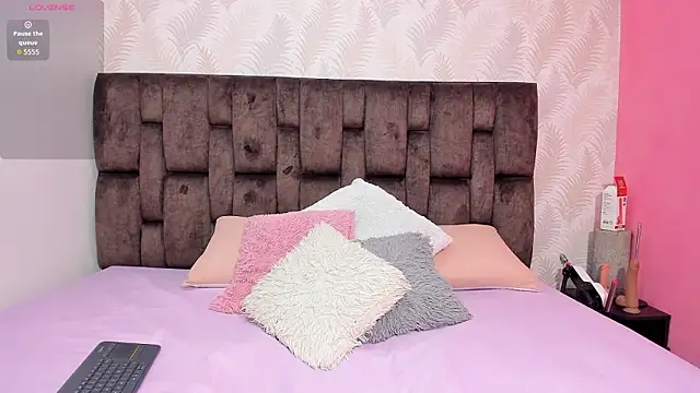 Kataleya Lopezz online show from March 2026 01:35:02 PM