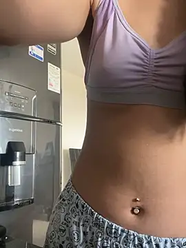 ScarlettMus online show from April 2026 07:37:01 PM