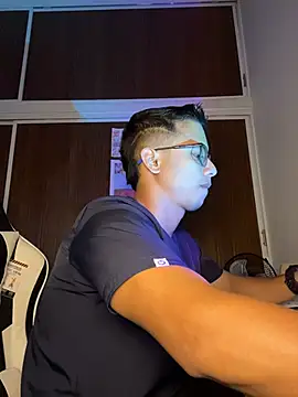 Gael Velaryx online show from March 2026 10:57:01 PM