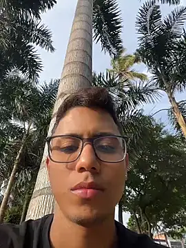 Gael Velaryx online show from April 2026 10:00:02 PM