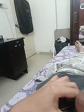 Snapshot of deadpool099 chatting on February 2026 08:39:01 PM deadpool099 online show from February 2026 08:39:01 PM