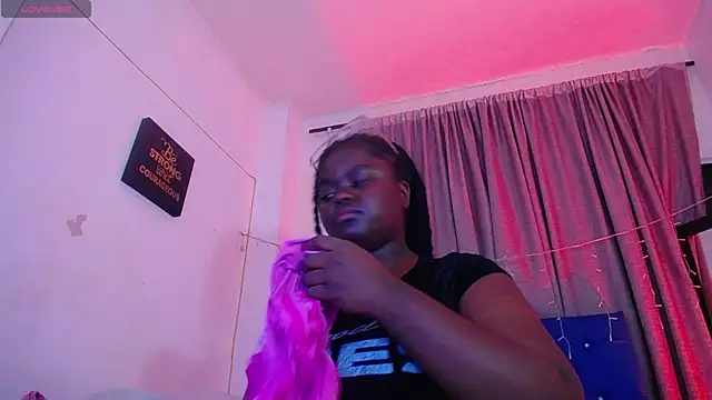 Snapshot of neighbor-ebony chatting on June 2026 03:16:01 AM neighbor-ebony online show from June 2026 03:16:01 AM
