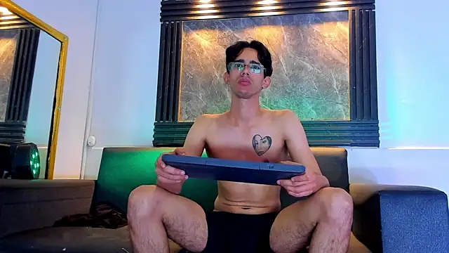 Snapshot of Wonka_1 chatting on February 2026 04:38:01 AM Wonka 1 online show from February 2026 04:38:01 AM