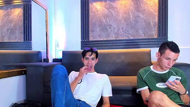 Snapshot of Wonka_1 chatting on February 2026 04:16:02 AM Wonka 1 online show from February 2026 04:16:02 AM