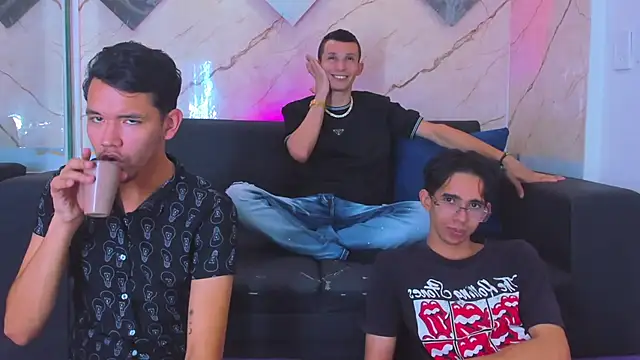 Snapshot of Wonka_1 chatting on February 2026 03:45:02 AM Wonka 1 online show from February 2026 03:45:02 AM