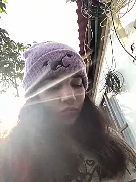 Snapshot of Ella_7 chatting on March 2026 09:21:02 PM Ella 7 online show from March 2026 09:21:02 PM