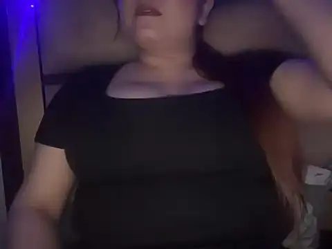 Snapshot of Hersheykaur chatting on February 2026 01:42:02 AM Hersheykaur online show from February 2026 01:42:02 AM