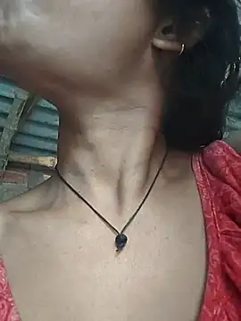 Snapshot of Sweet-runi chatting on February 2026 04:13:01 AM Sweet-runi online show from February 2026 04:13:01 AM