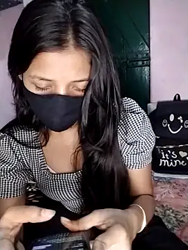 Naina-hott online show from February 2026 07:36:01 PM