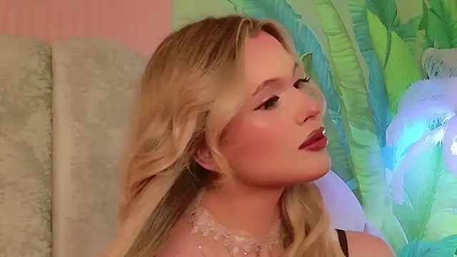 Beckie White online show from June 2026 08:47:02 PM
