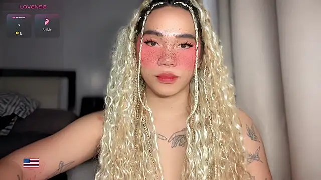 Kelly Mckinney online show from April 2026 05:43:02 PM