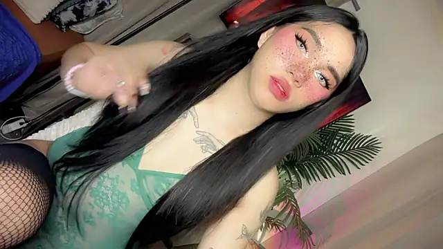 Kelly Mckinney online show from June 2026 09:17:01 AM