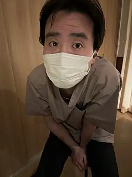 shizuku-kun211 online show from April 2026 04:29:01 PM