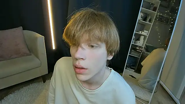 CalmFever online show from April 2026 09:06:02 PM